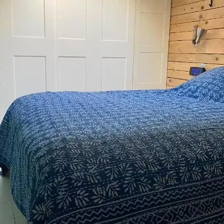 Petites Maisons Atypiques * Rueil-Malmaison